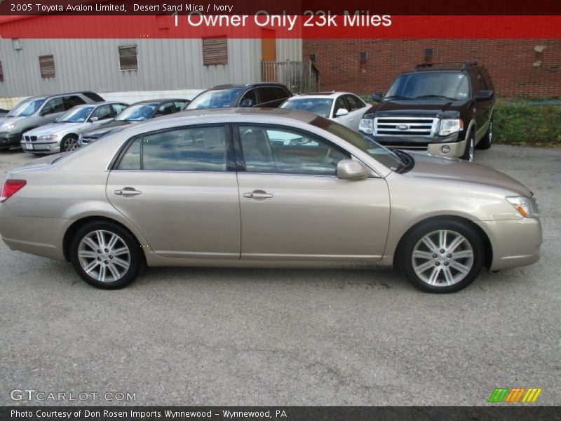 Desert Sand Mica / Ivory 2005 Toyota Avalon Limited