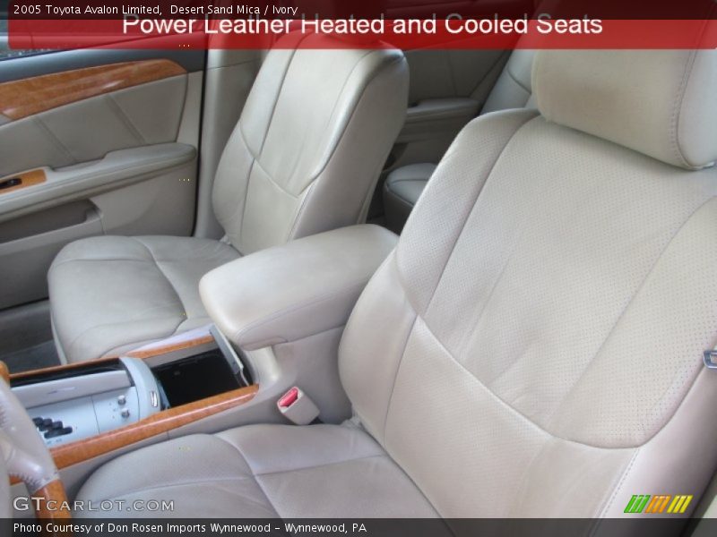 Desert Sand Mica / Ivory 2005 Toyota Avalon Limited