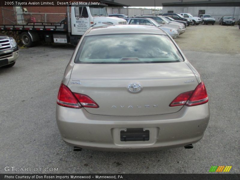 Desert Sand Mica / Ivory 2005 Toyota Avalon Limited