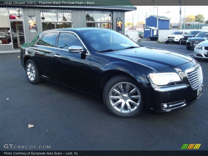 Phantom Black Tri-Coat Pearl / Black 2013 Chrysler 300 C