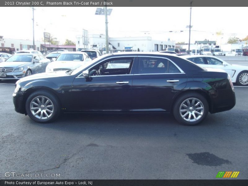 Phantom Black Tri-Coat Pearl / Black 2013 Chrysler 300 C