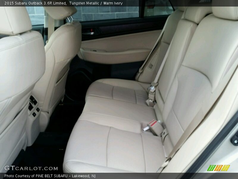 Tungsten Metallic / Warm Ivory 2015 Subaru Outback 3.6R Limited