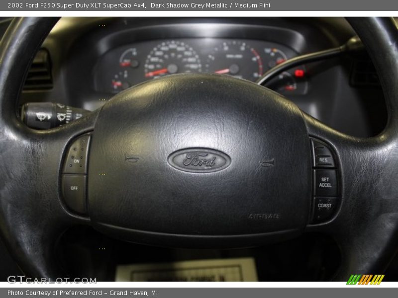 Dark Shadow Grey Metallic / Medium Flint 2002 Ford F250 Super Duty XLT SuperCab 4x4
