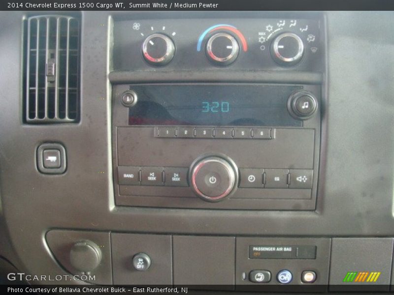 Summit White / Medium Pewter 2014 Chevrolet Express 1500 Cargo WT