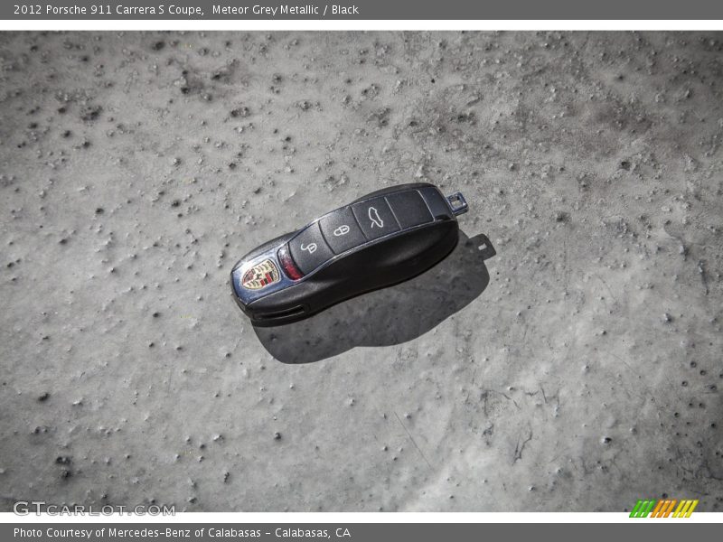 Keys of 2012 911 Carrera S Coupe