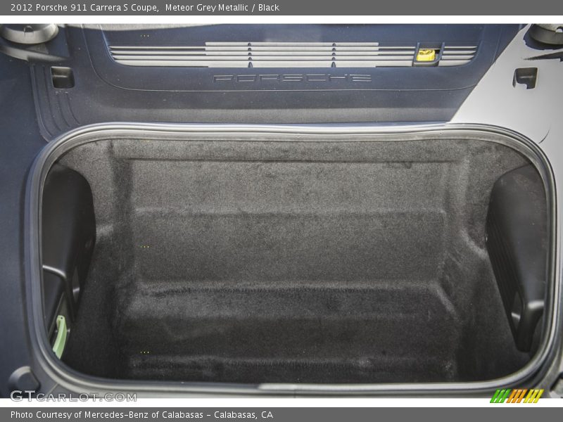  2012 911 Carrera S Coupe Trunk