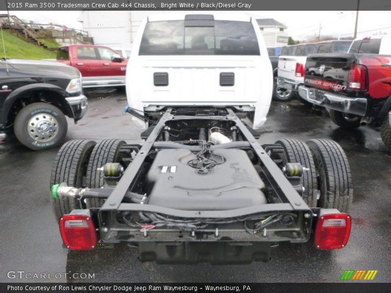 Bright White / Black/Diesel Gray 2015 Ram 3500 Tradesman Crew Cab 4x4 Chassis