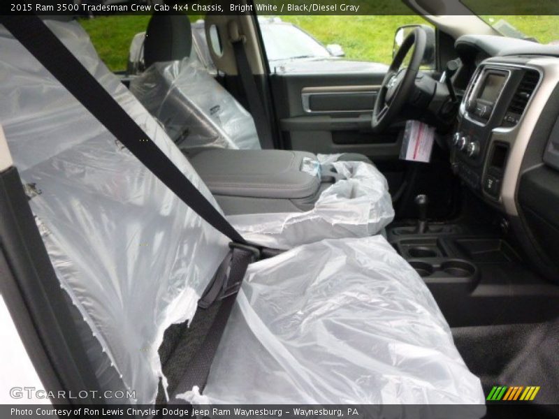 Bright White / Black/Diesel Gray 2015 Ram 3500 Tradesman Crew Cab 4x4 Chassis