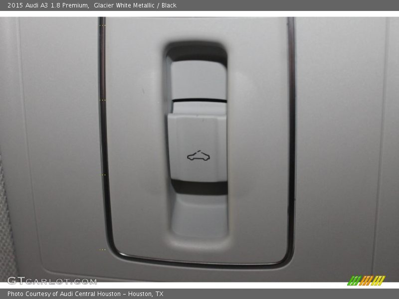 Glacier White Metallic / Black 2015 Audi A3 1.8 Premium