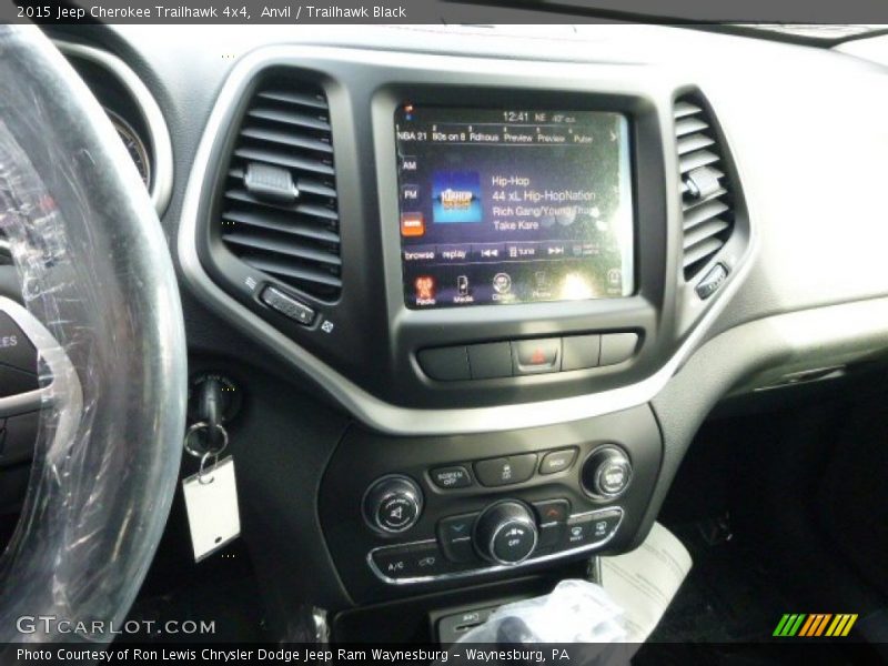 Anvil / Trailhawk Black 2015 Jeep Cherokee Trailhawk 4x4