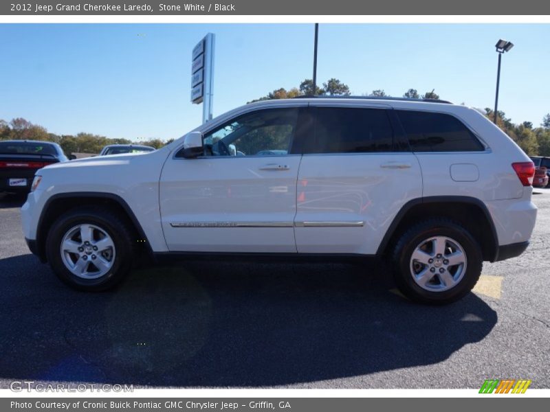 Stone White / Black 2012 Jeep Grand Cherokee Laredo