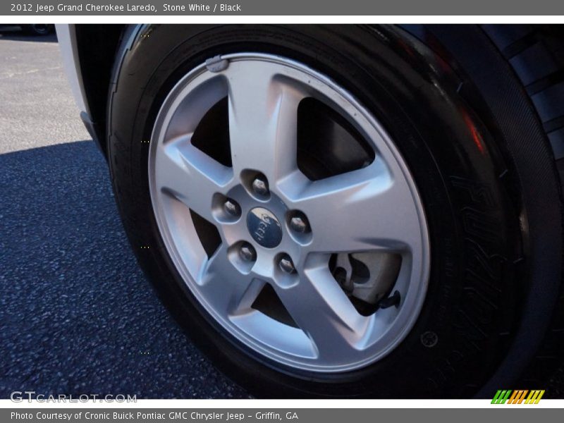 Stone White / Black 2012 Jeep Grand Cherokee Laredo