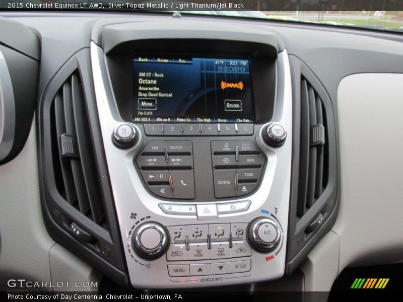 Silver Topaz Metallic / Light Titanium/Jet Black 2015 Chevrolet Equinox LT AWD