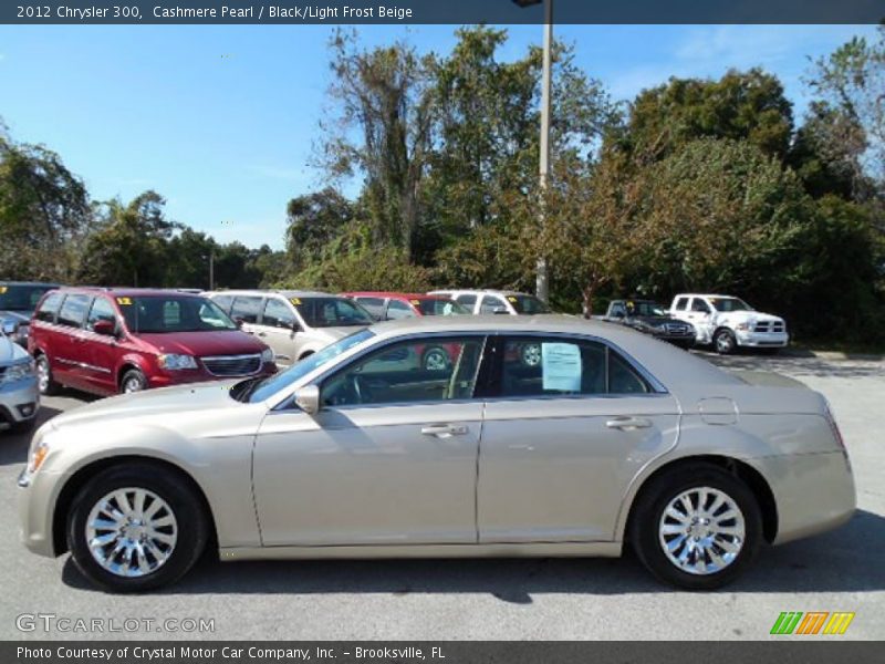 Cashmere Pearl / Black/Light Frost Beige 2012 Chrysler 300