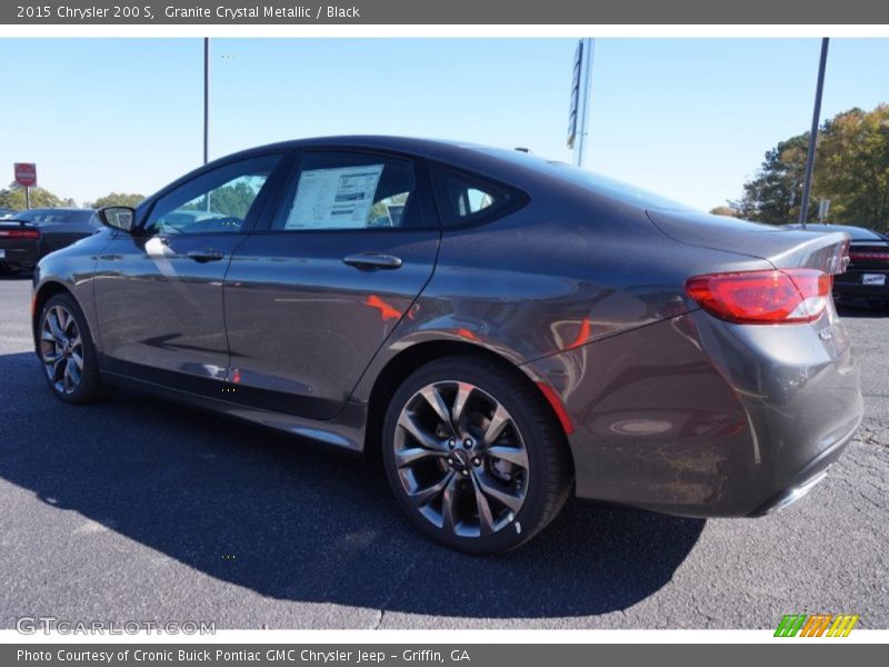 Granite Crystal Metallic / Black 2015 Chrysler 200 S