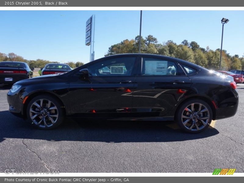 Black / Black 2015 Chrysler 200 S