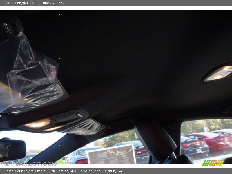 Black / Black 2015 Chrysler 200 S