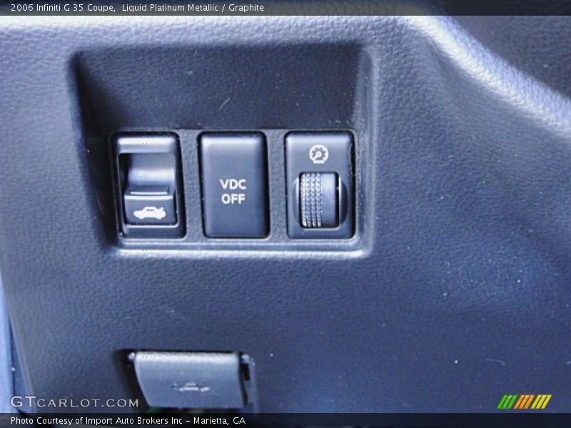 Liquid Platinum Metallic / Graphite 2006 Infiniti G 35 Coupe