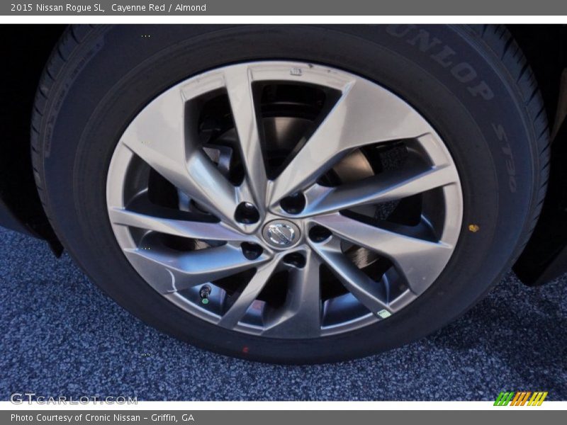 Cayenne Red / Almond 2015 Nissan Rogue SL