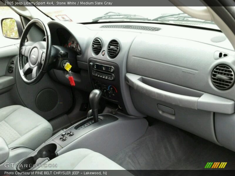 Stone White / Medium Slate Gray 2005 Jeep Liberty Sport 4x4