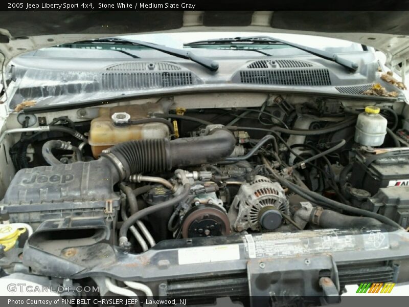 Stone White / Medium Slate Gray 2005 Jeep Liberty Sport 4x4