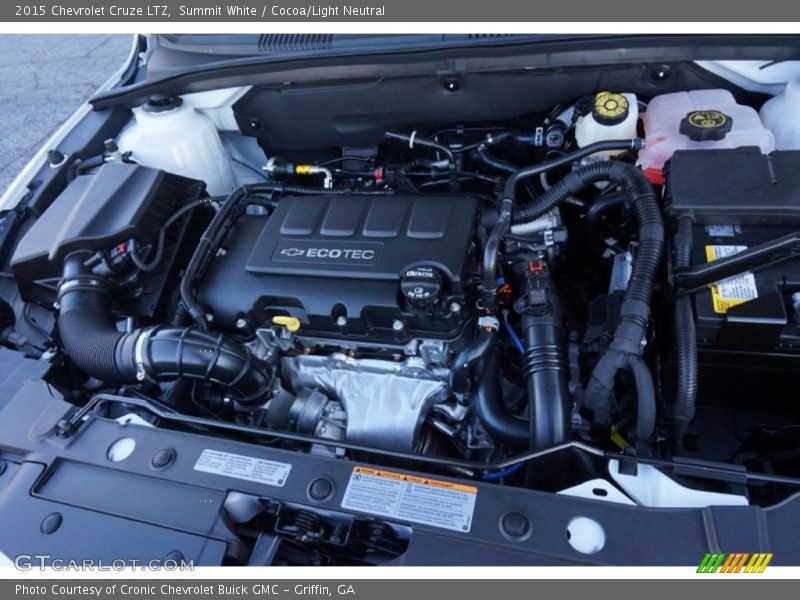 Summit White / Cocoa/Light Neutral 2015 Chevrolet Cruze LTZ
