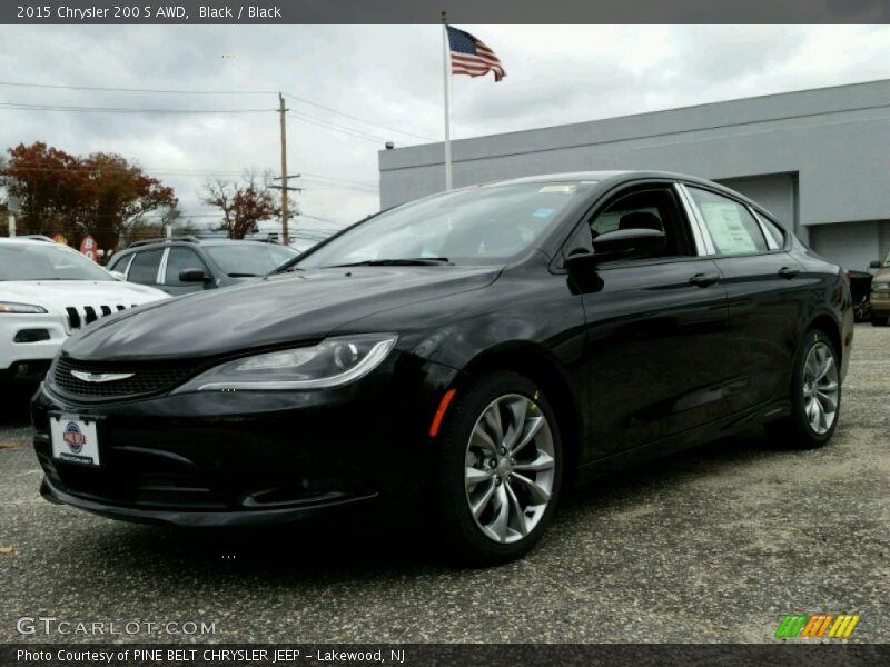 Black / Black 2015 Chrysler 200 S AWD