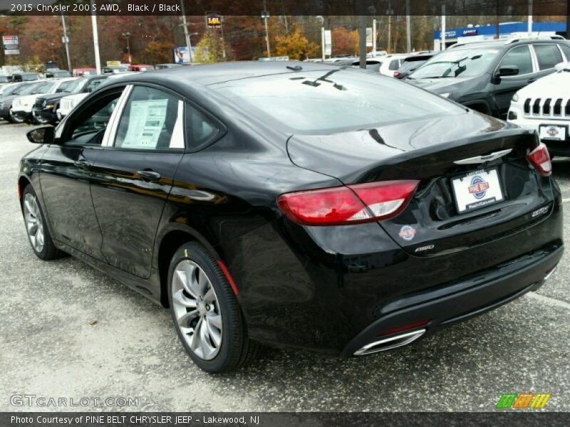 Black / Black 2015 Chrysler 200 S AWD