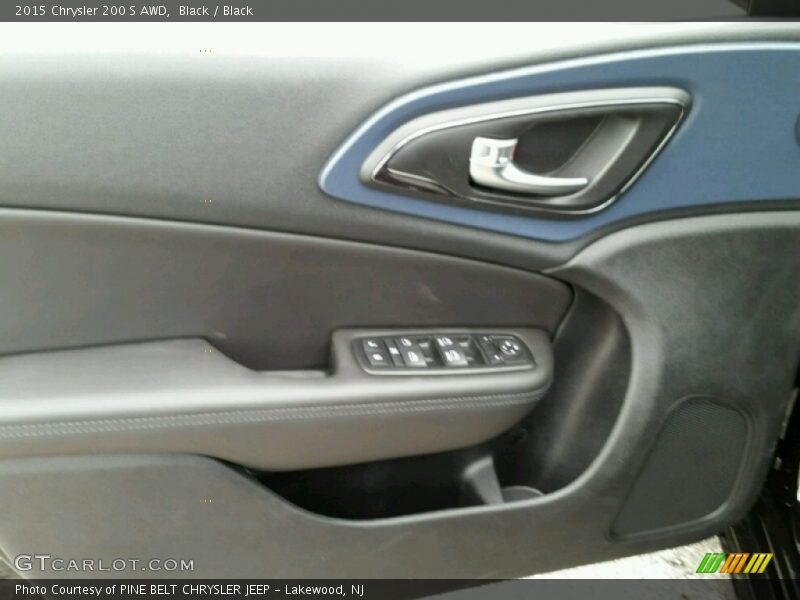 Black / Black 2015 Chrysler 200 S AWD