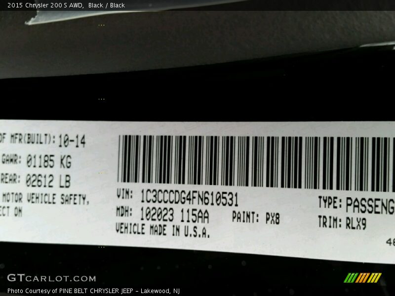 Black / Black 2015 Chrysler 200 S AWD