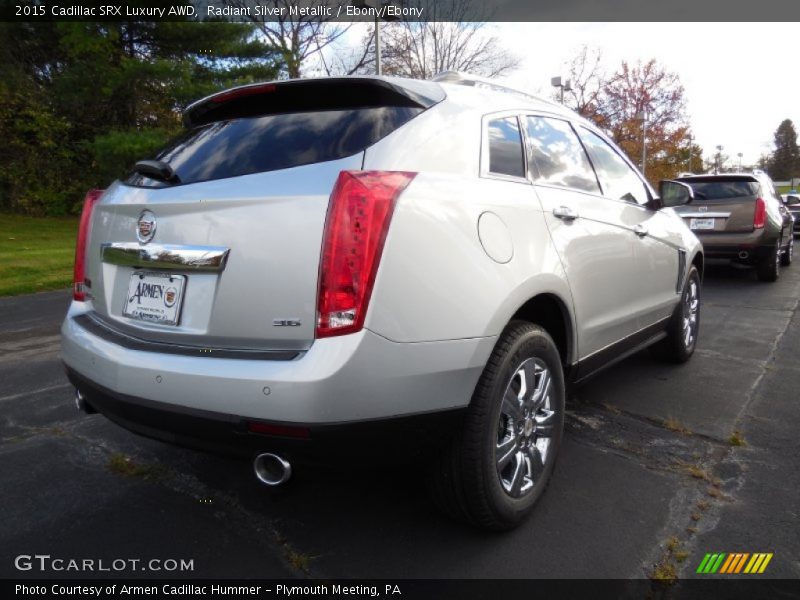 Radiant Silver Metallic / Ebony/Ebony 2015 Cadillac SRX Luxury AWD