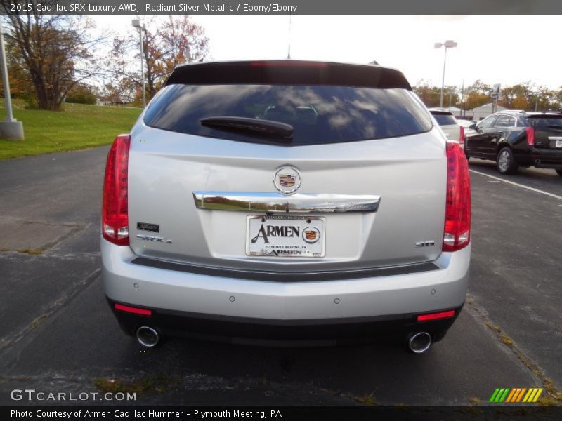 Radiant Silver Metallic / Ebony/Ebony 2015 Cadillac SRX Luxury AWD