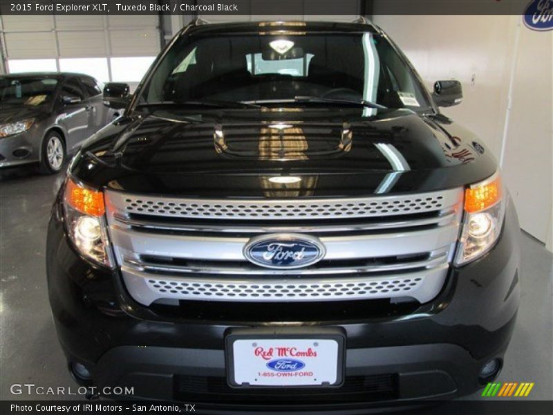 Tuxedo Black / Charcoal Black 2015 Ford Explorer XLT