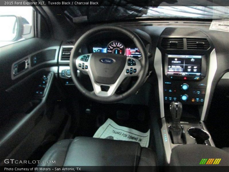 Tuxedo Black / Charcoal Black 2015 Ford Explorer XLT