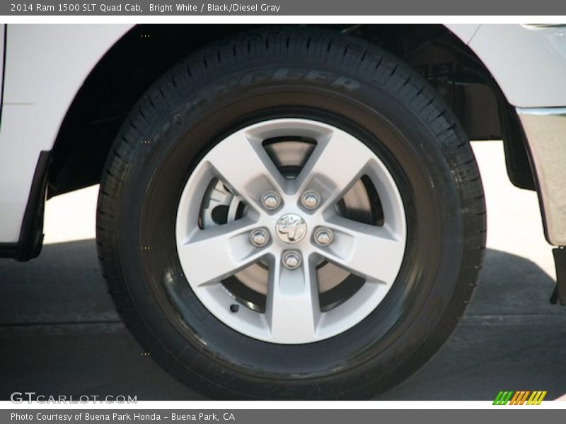 Bright White / Black/Diesel Gray 2014 Ram 1500 SLT Quad Cab