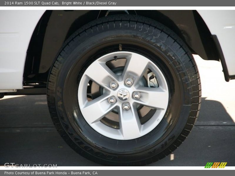 Bright White / Black/Diesel Gray 2014 Ram 1500 SLT Quad Cab