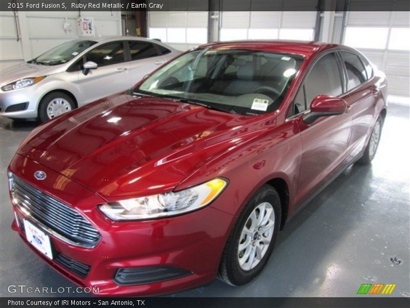 Ruby Red Metallic / Earth Gray 2015 Ford Fusion S