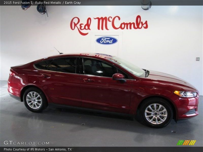 Ruby Red Metallic / Earth Gray 2015 Ford Fusion S