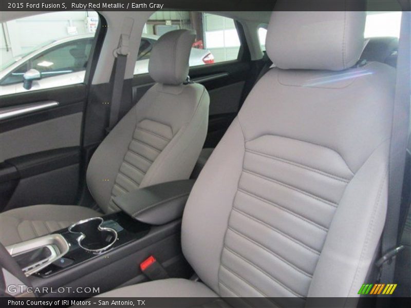 Ruby Red Metallic / Earth Gray 2015 Ford Fusion S