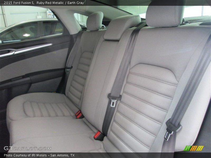 Ruby Red Metallic / Earth Gray 2015 Ford Fusion S