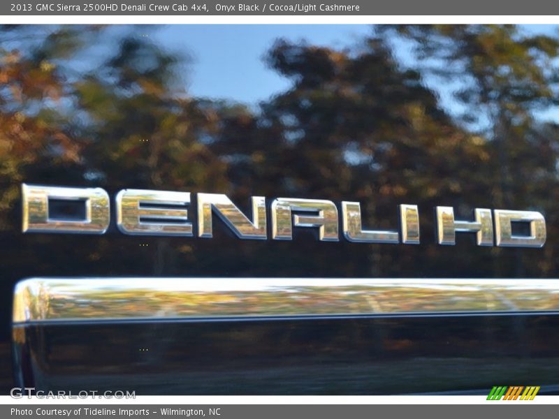  2013 Sierra 2500HD Denali Crew Cab 4x4 Logo