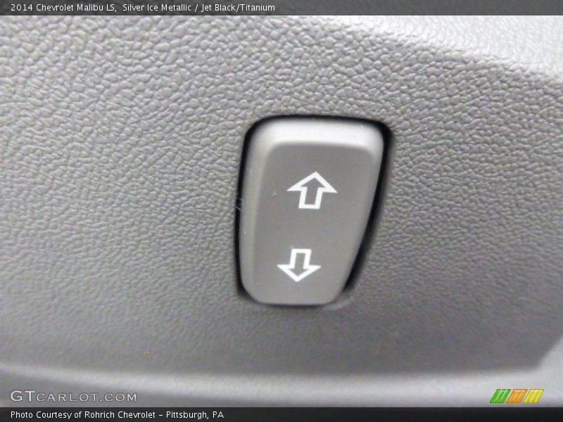 Silver Ice Metallic / Jet Black/Titanium 2014 Chevrolet Malibu LS