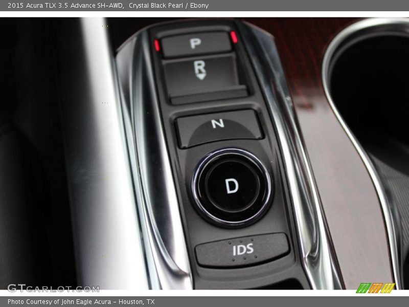  2015 TLX 3.5 Advance SH-AWD 9 Speed Automatic Shifter