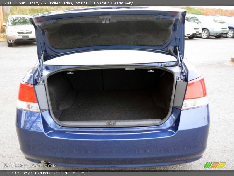 Azurite Blue Metallic / Warm Ivory 2010 Subaru Legacy 2.5i Limited Sedan
