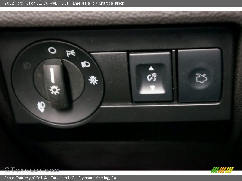 Controls of 2012 Fusion SEL V6 AWD