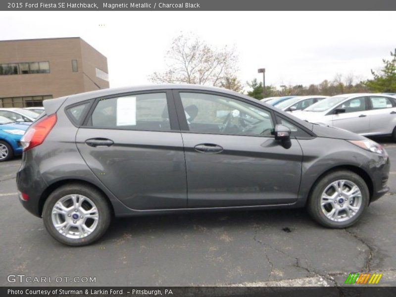 Magnetic Metallic / Charcoal Black 2015 Ford Fiesta SE Hatchback
