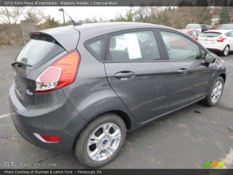 Magnetic Metallic / Charcoal Black 2015 Ford Fiesta SE Hatchback