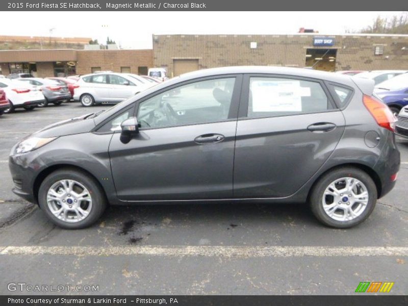 Magnetic Metallic / Charcoal Black 2015 Ford Fiesta SE Hatchback