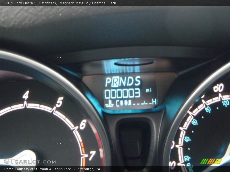 Magnetic Metallic / Charcoal Black 2015 Ford Fiesta SE Hatchback