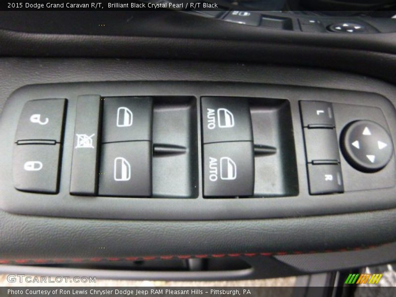 Brilliant Black Crystal Pearl / R/T Black 2015 Dodge Grand Caravan R/T